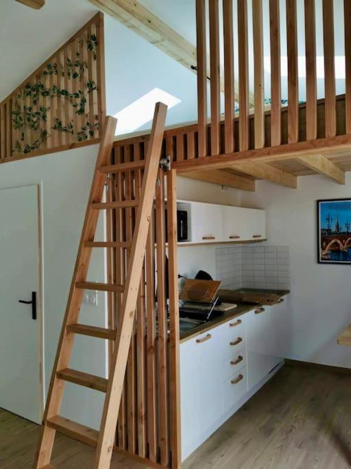 Chalet Cosy Secteur Calme Tram A 120 M Gare Aeroport Сенон Екстериор снимка