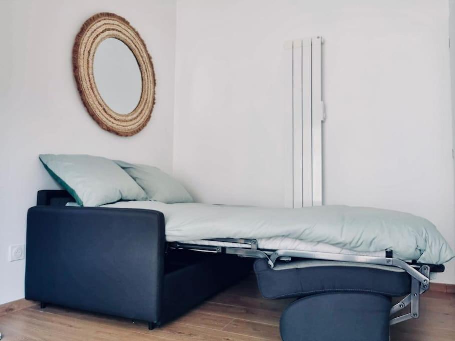 Chalet Cosy Secteur Calme Tram A 120 M Gare Aeroport Сенон Екстериор снимка